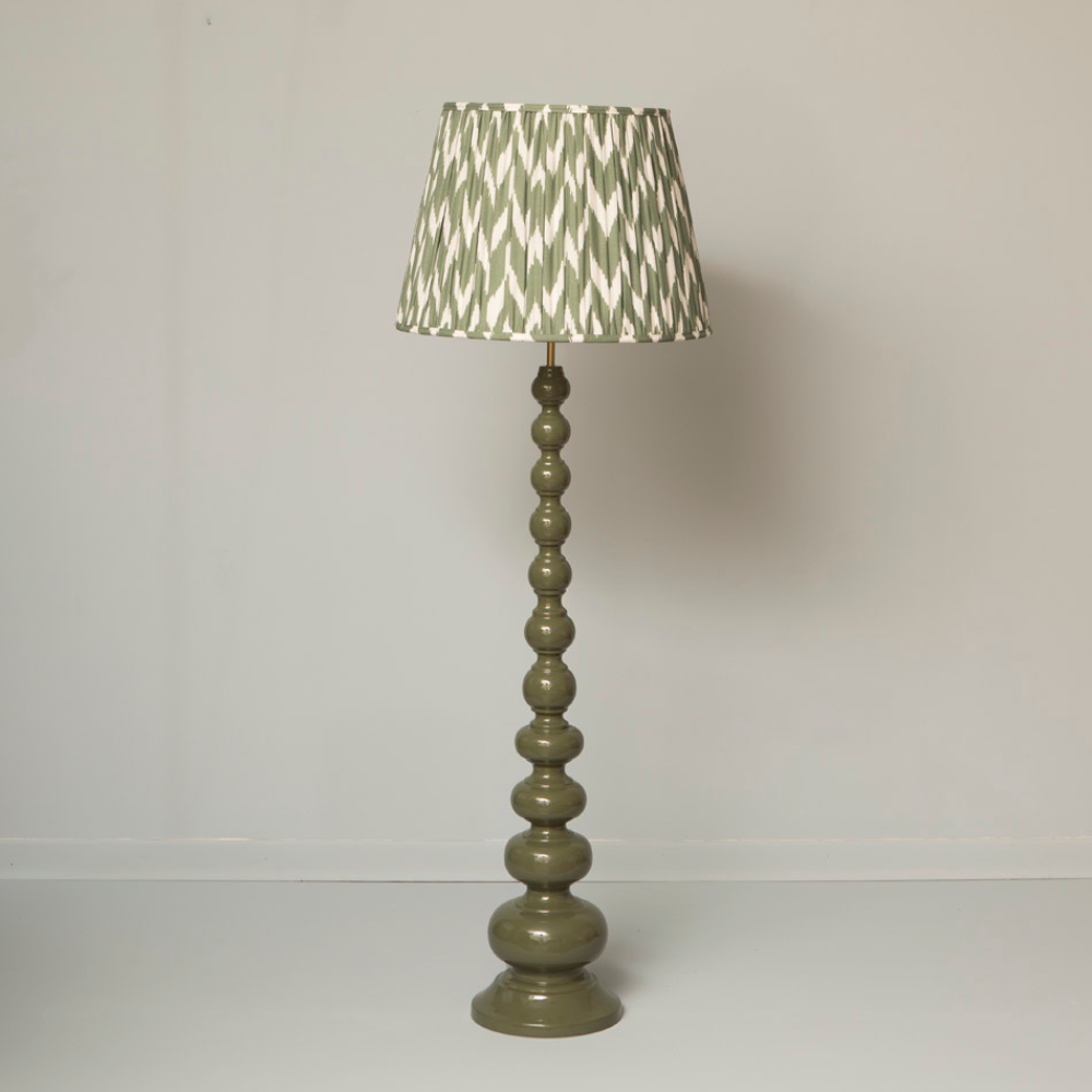 Lámpara de Pie de Madera Tucana Verde