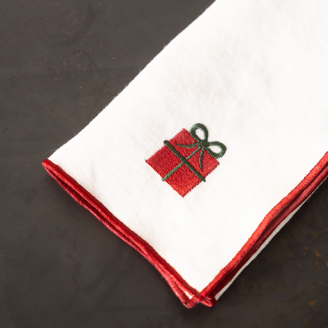 Christmas Tablecloth Set