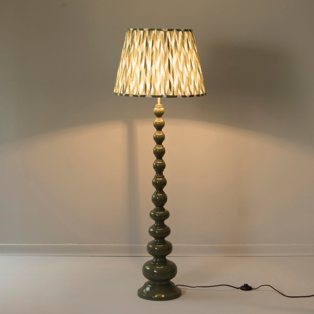 Lámpara de Pie de Madera Tucana Verde