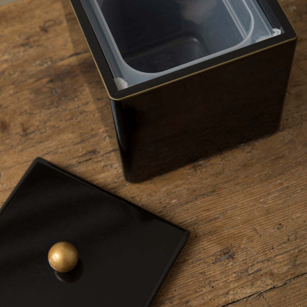 Black Lacquered Ice Bucket