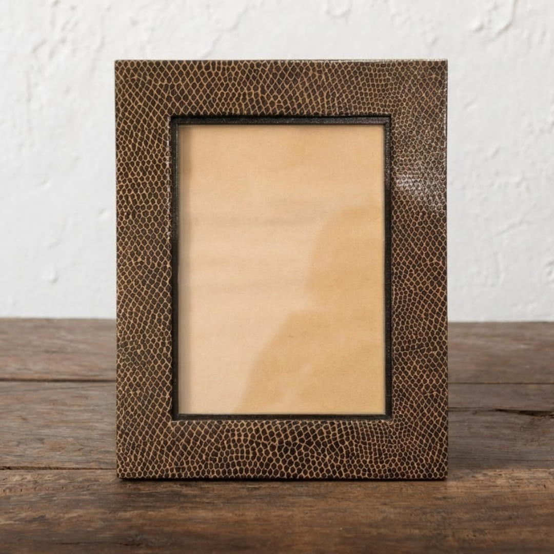 Marco de Fotos Piel de Serpiente Marrón M