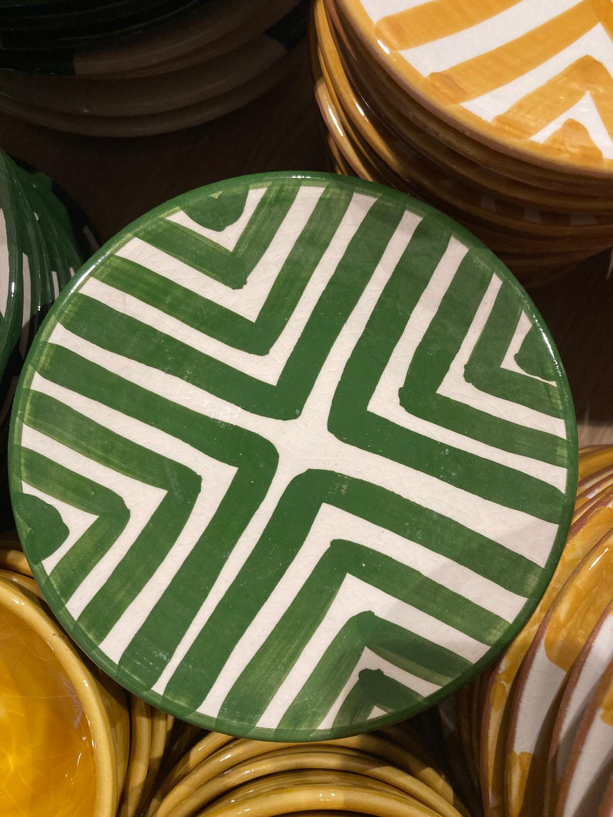 Agadir Green Arrow Plate