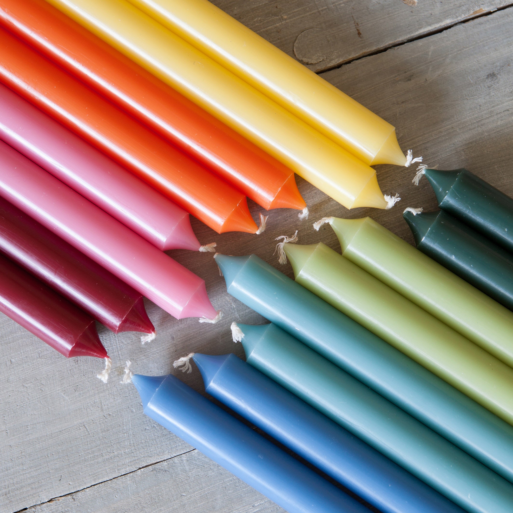 Straight Candle 25cm