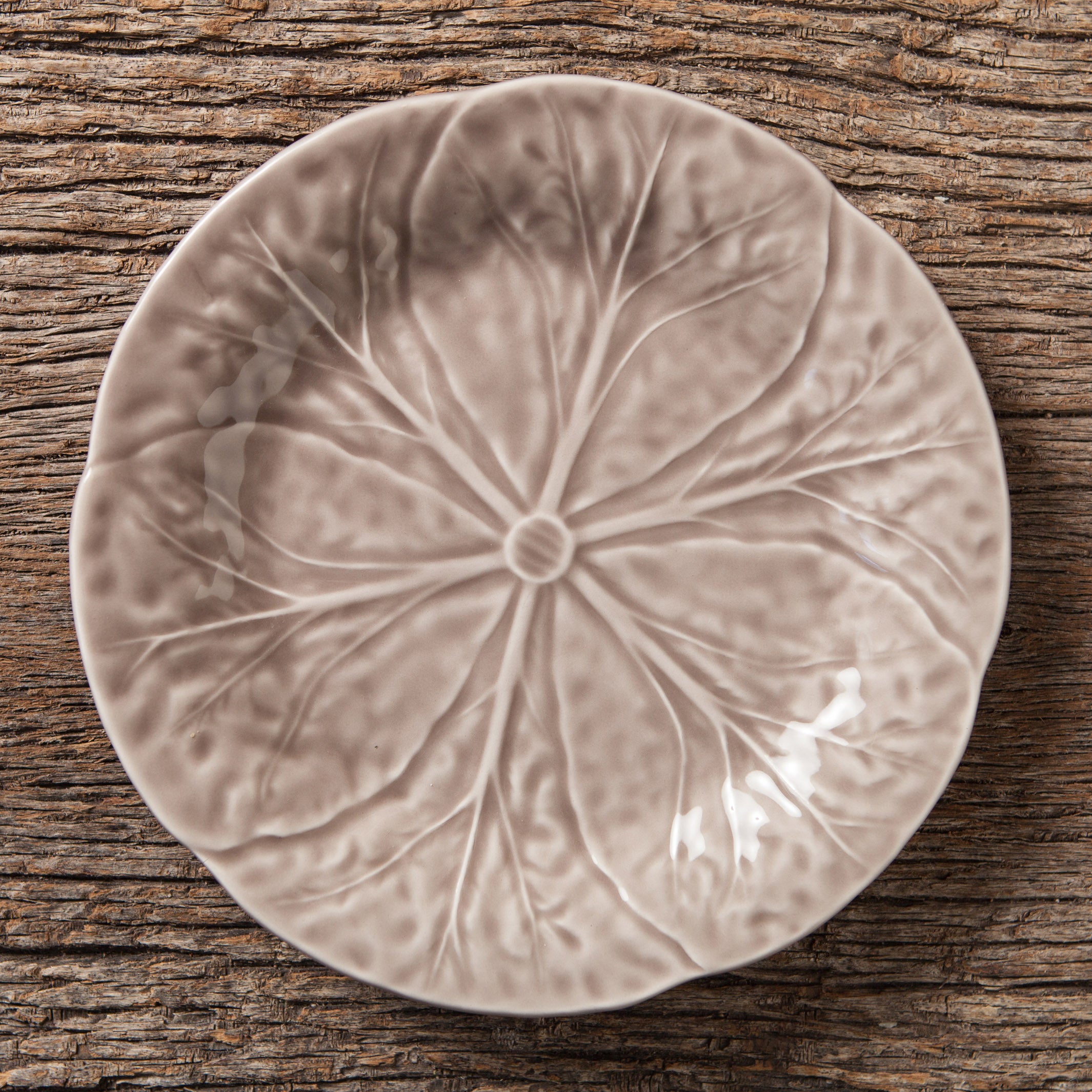 Beige Cabbage Leaf Dessert Plate