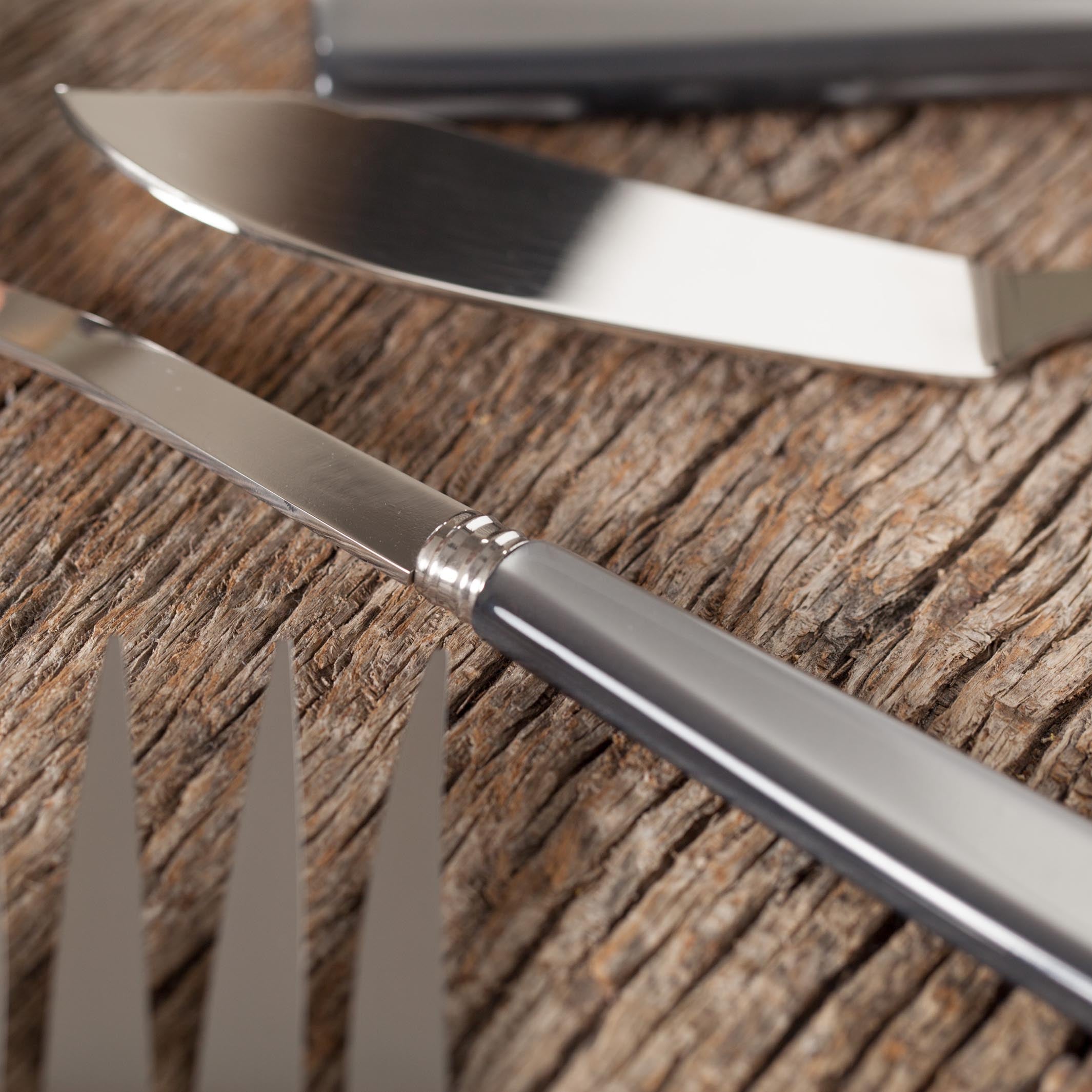 Cubertería Icon Gris 86 piezas