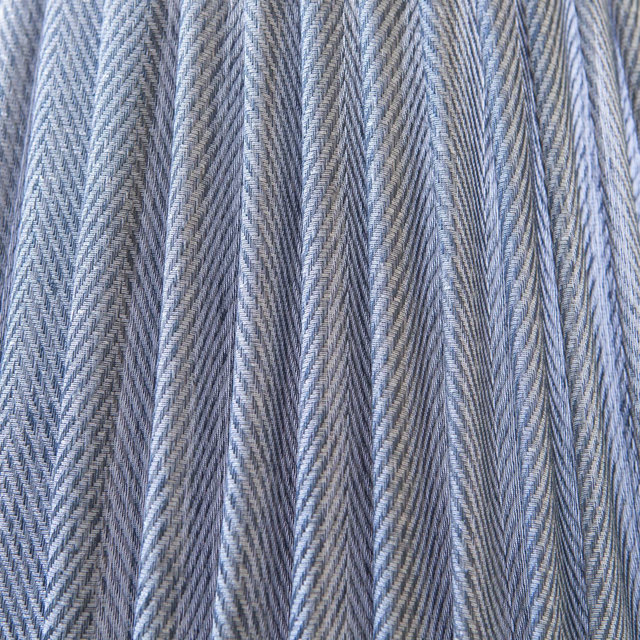 Pantalla Plisada Chloe Gris