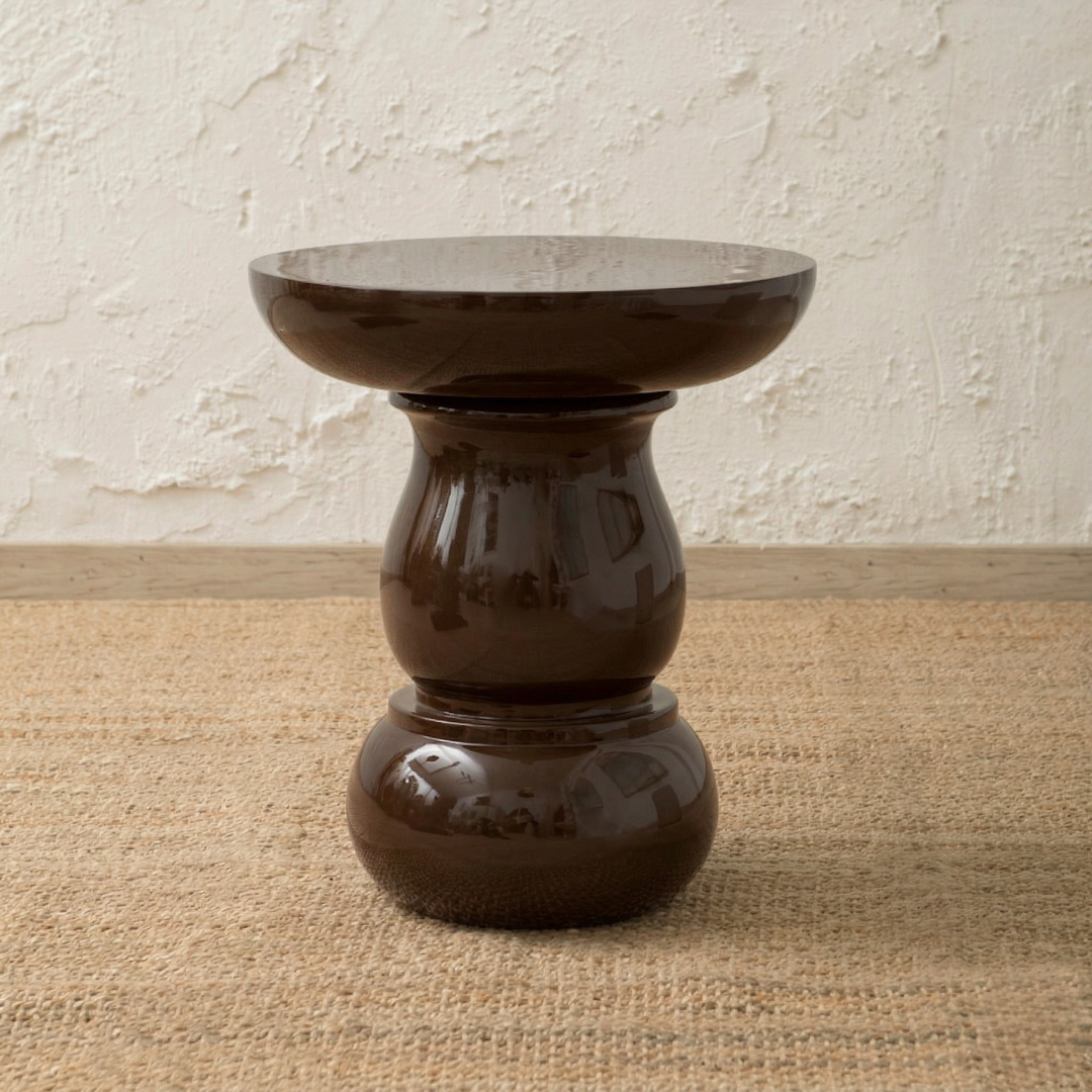 Zanzibar Chocolate Table