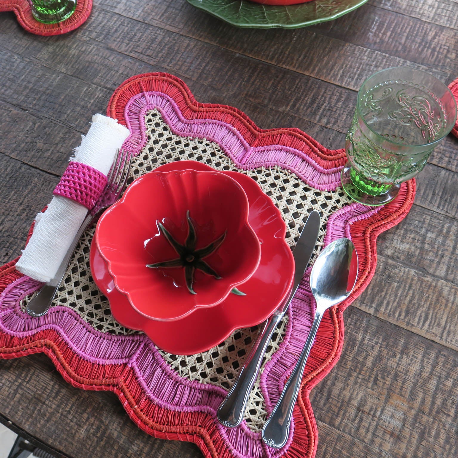 Red and Pink Wavy Placemat