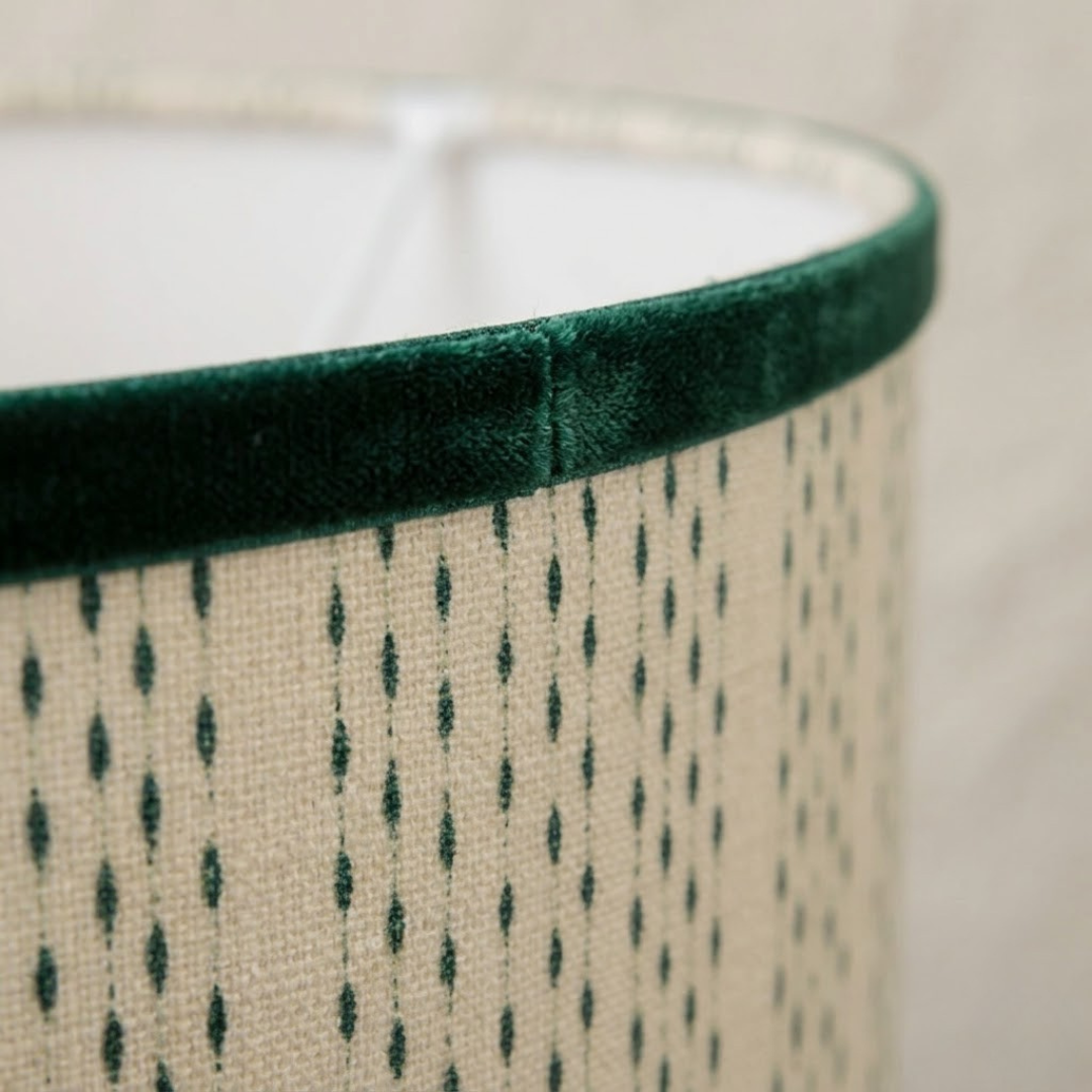 Pantalla Ikat Stripe Verde Oscuro