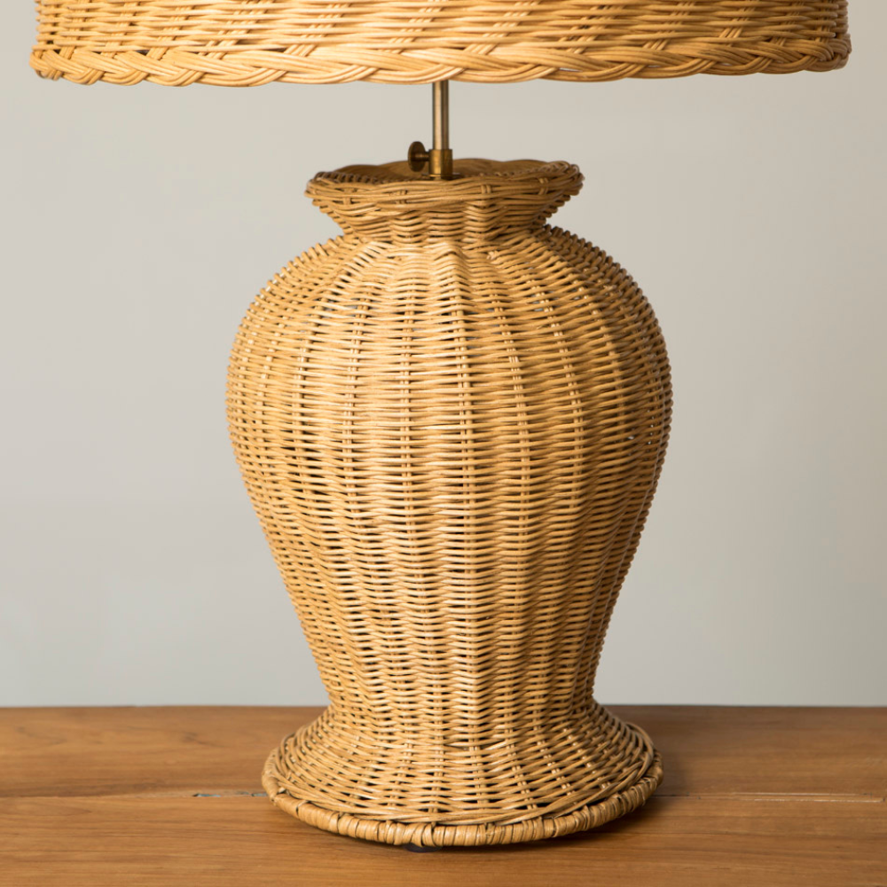 Lámpara de Mesa Isabella de Ratán Natural