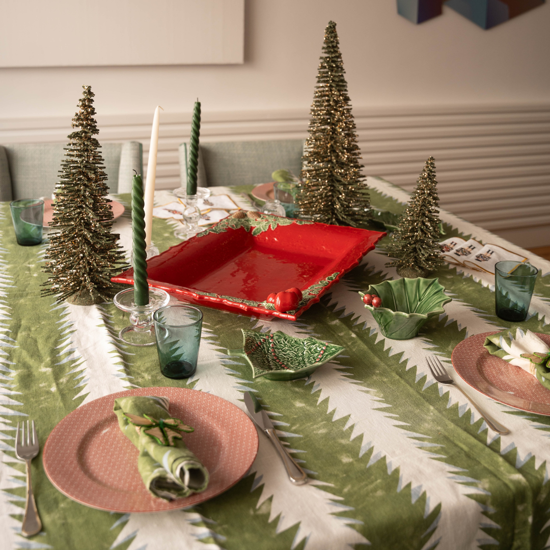 Red Christmas Fountain