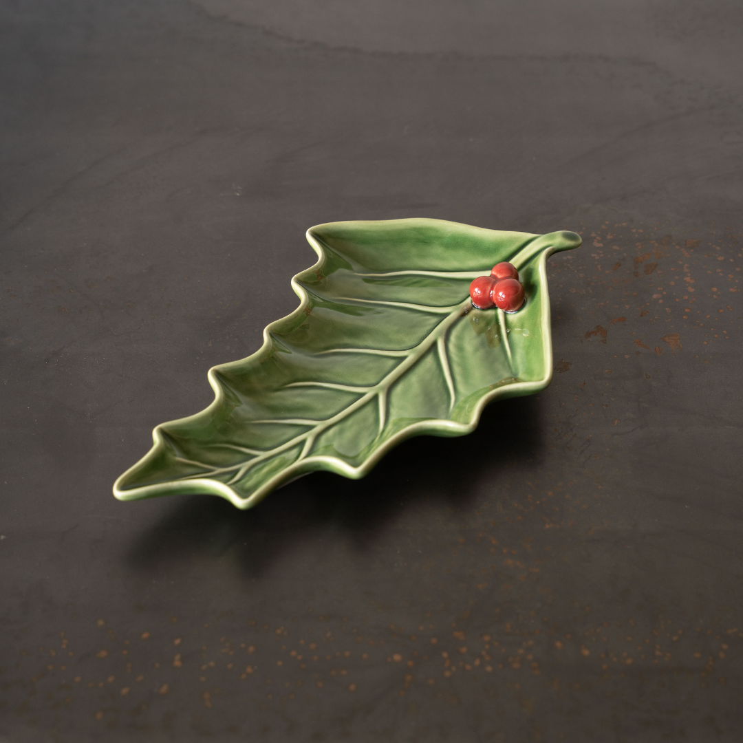 Large Christmas Holly Plate