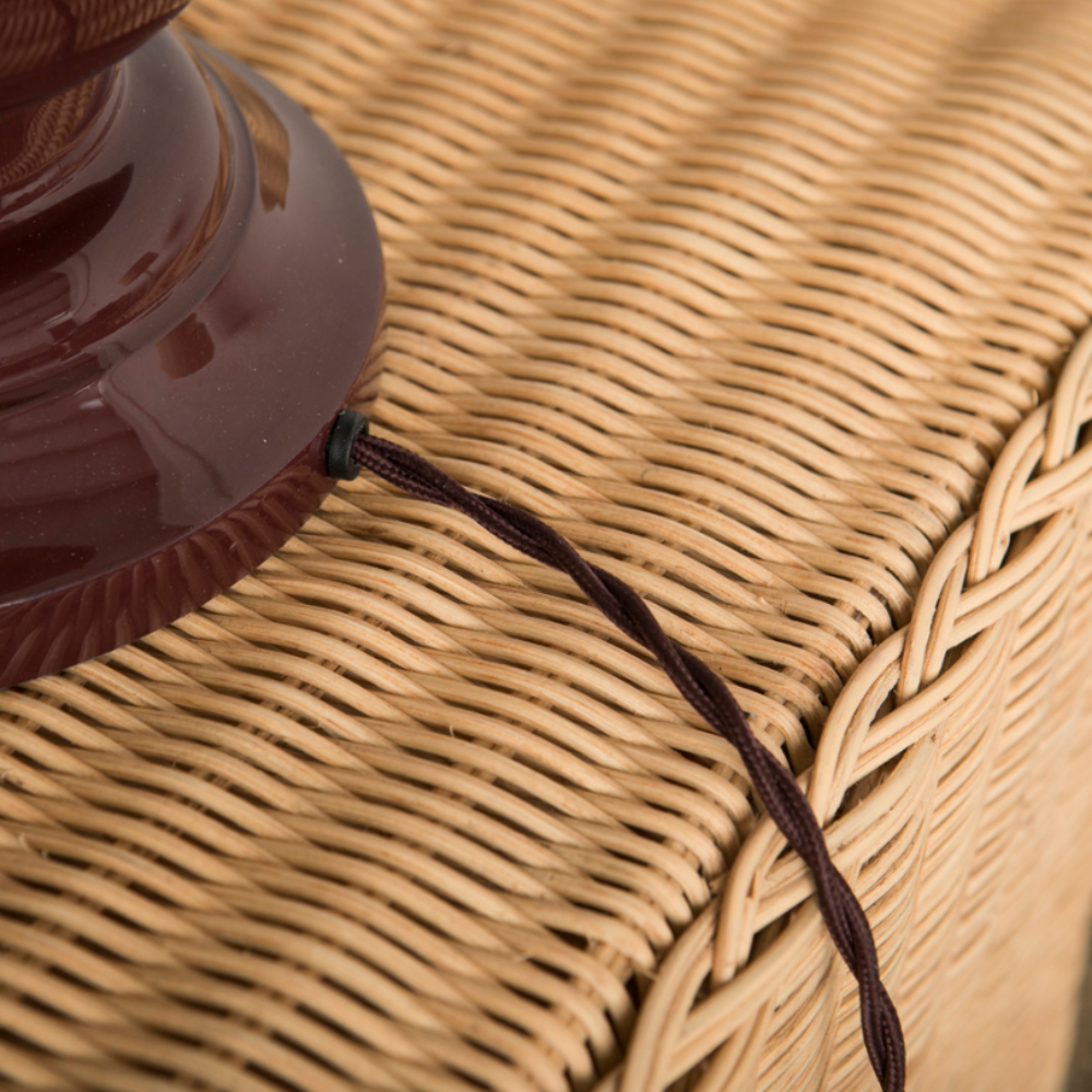 Lámpara de Mesa de Madera Tucana Vino