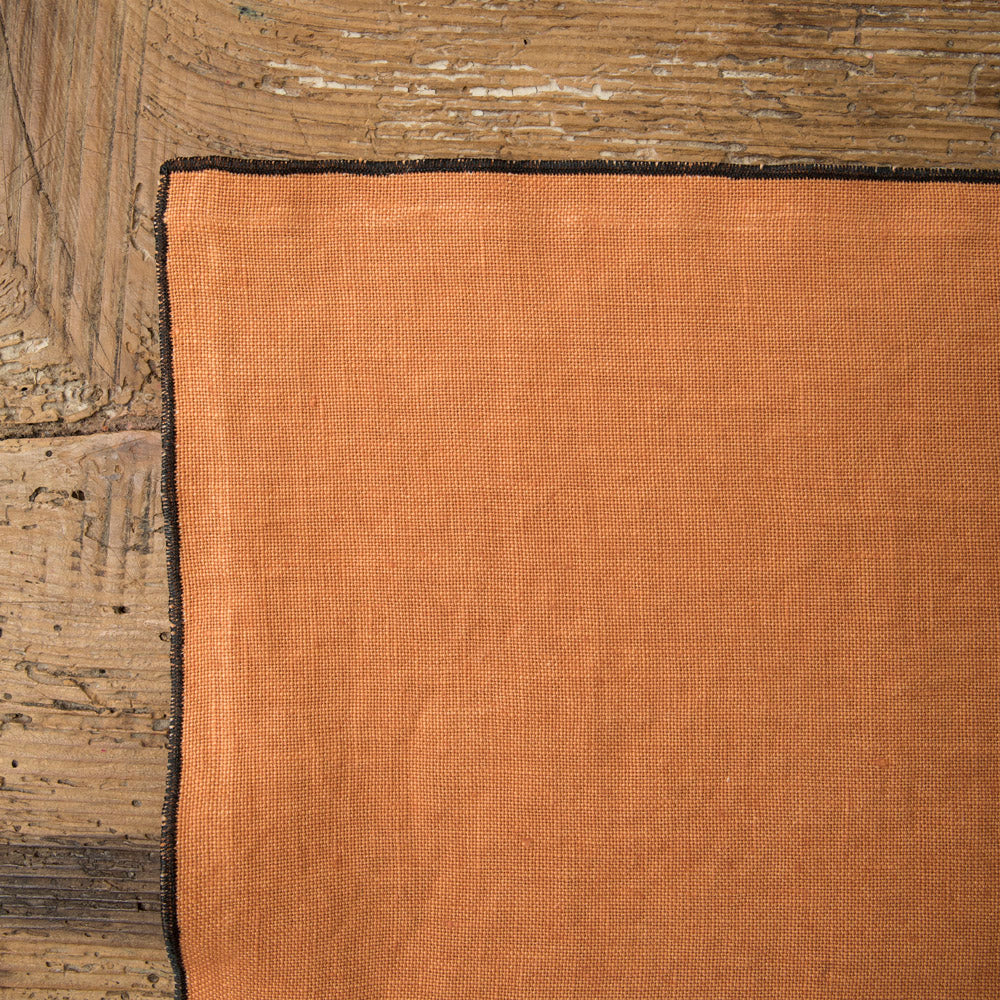 Set 2 Individuales de Lino - Naranja / Negro
