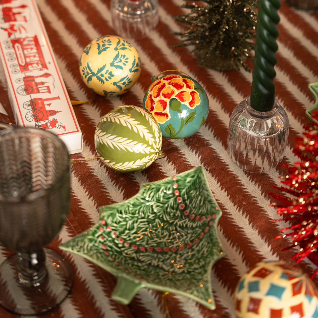 Small Christmas Holly Plate