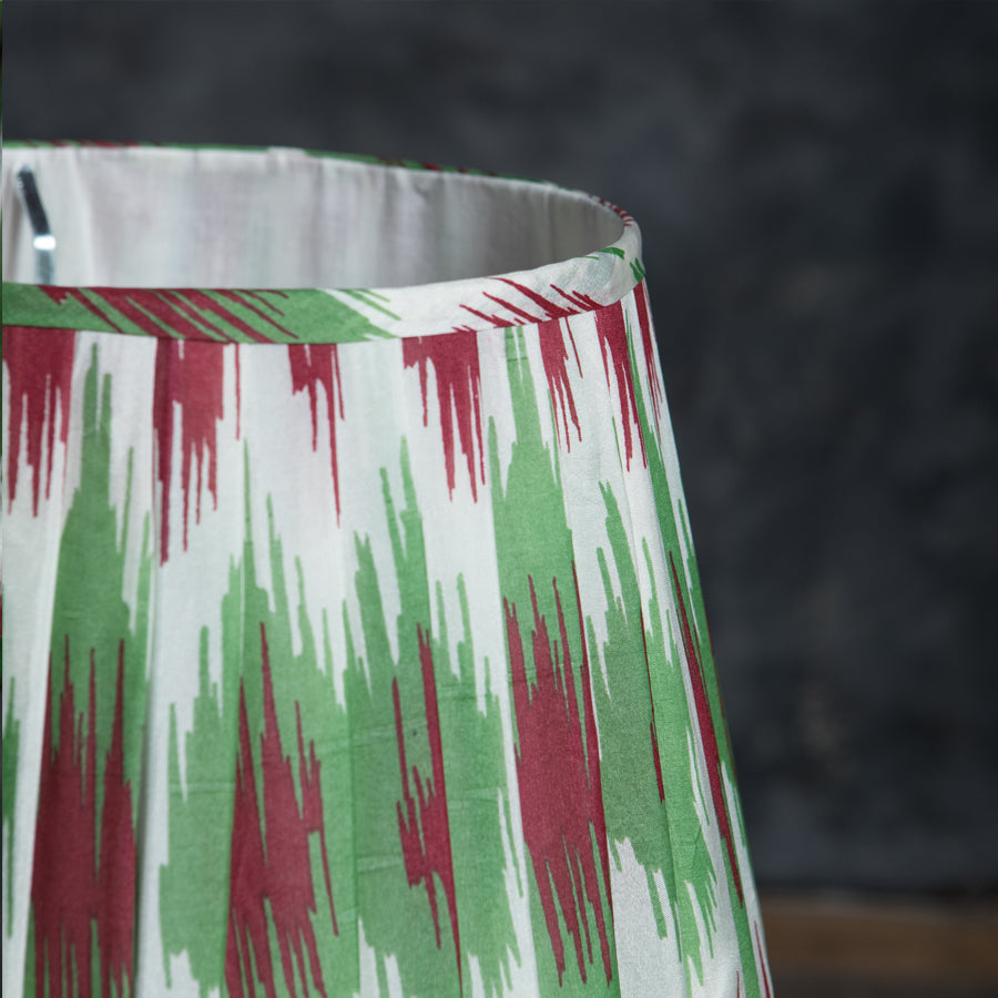 Ikat Pleated Shade Burgundy