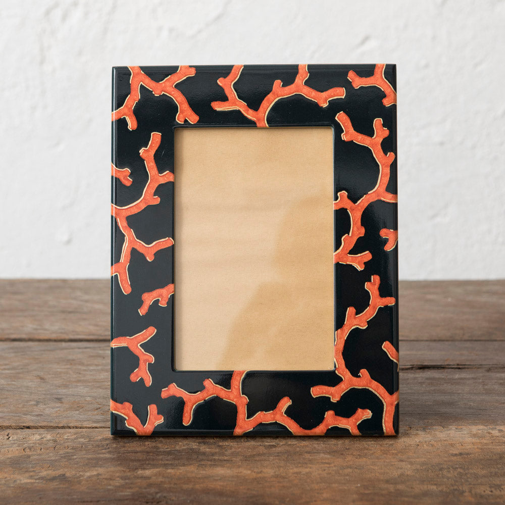 Lacquered Photo Frame Printed Corals