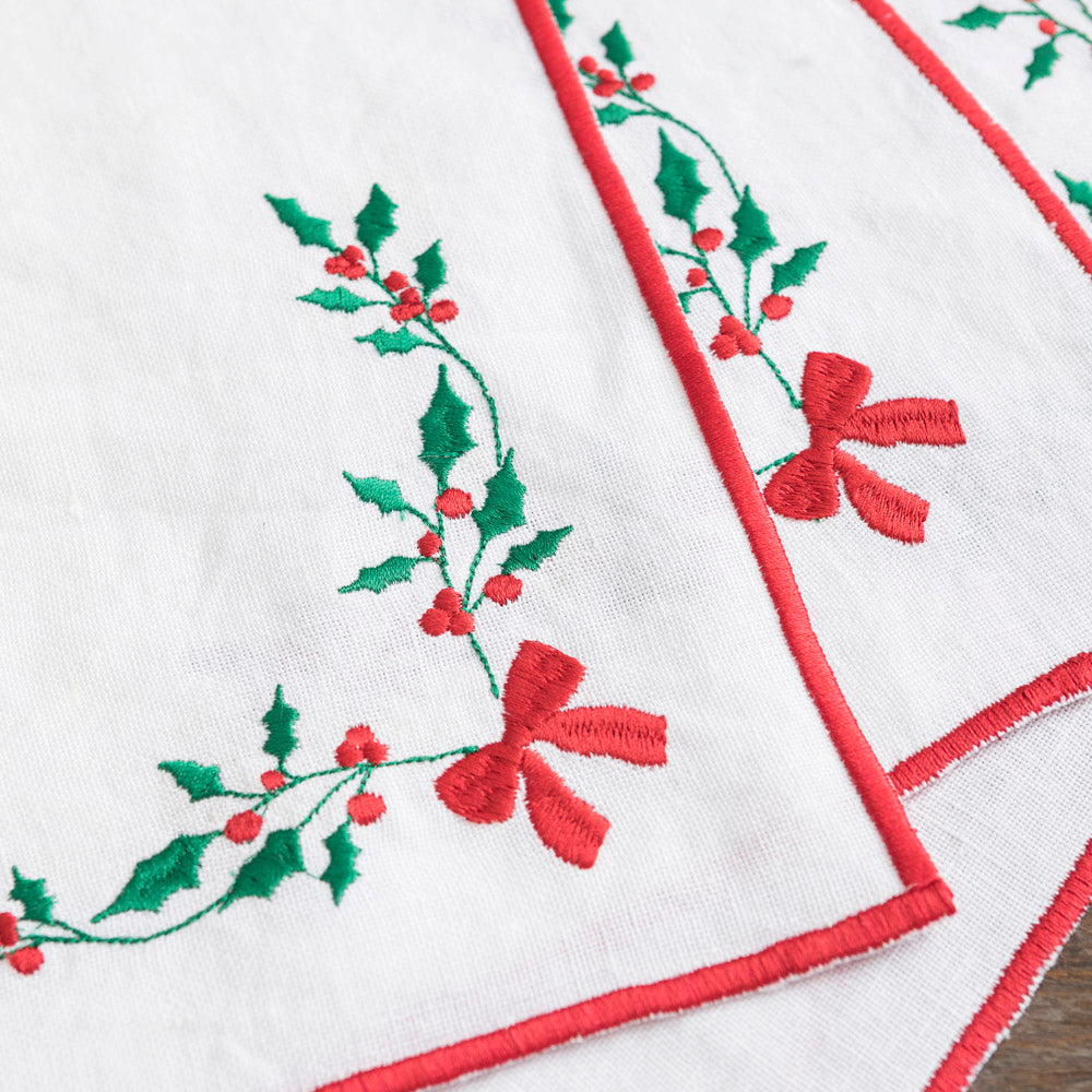 Christmas Tablecloth Set