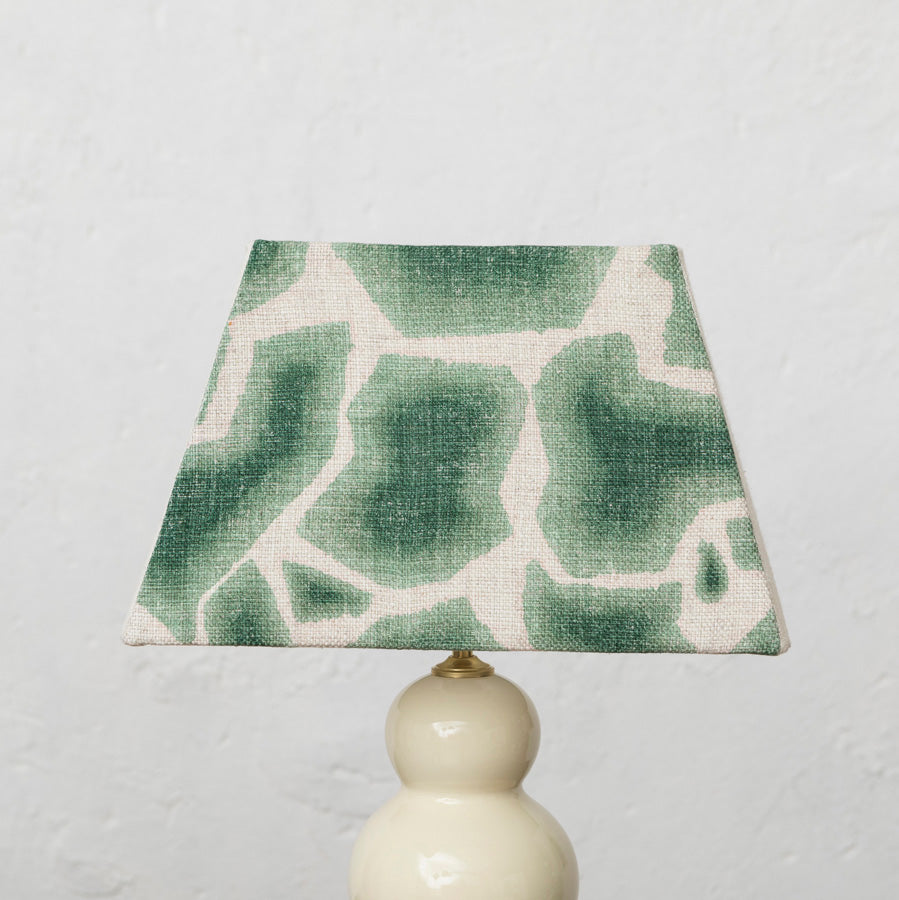 Pantalla Calobra Verde Rectangular M