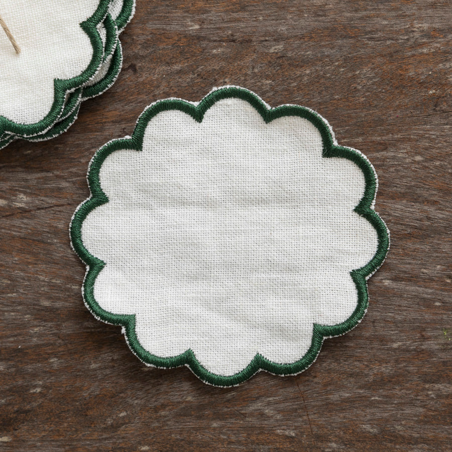 Set of 6 Wavy Bread Baskets - White / Dark Green