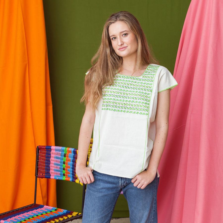 Blusa Bordada - Verde